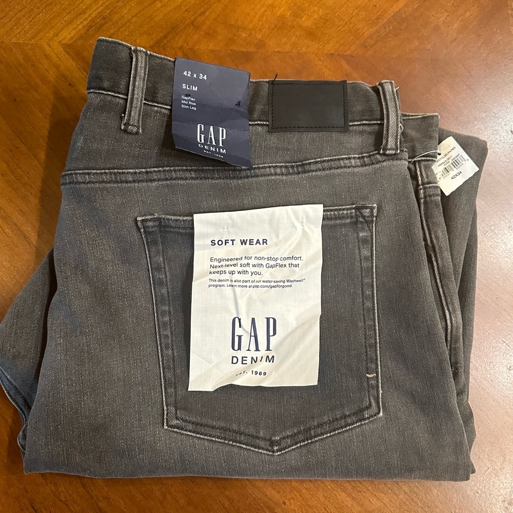 Men’s Gap soft wear gap flex slim denim NWT